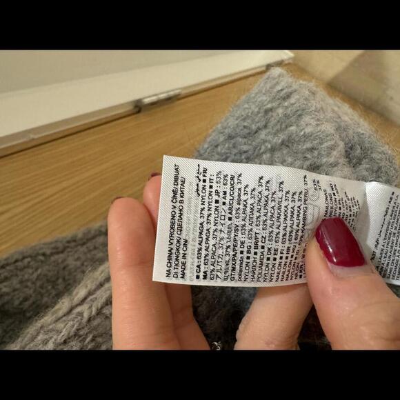 Banana Republic Vernice Oversized Ombré Sweater - Italian Alpaca Yarn Size Small - Picture 7 of 9